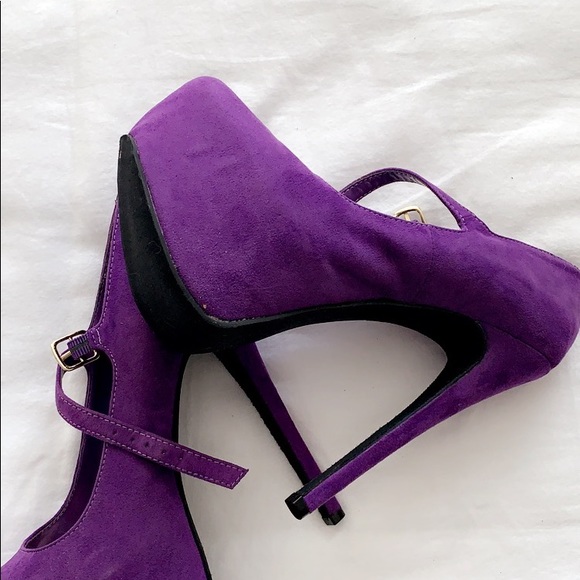 JustFab heels Price firm 📍 - Picture 2 of 4